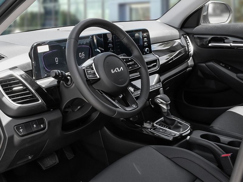 2026 Kia Seltos EX Remote Start | Heated Seats | Heated Wheel | Push Start | Sunroof | Apple CarPlay | Android Auto