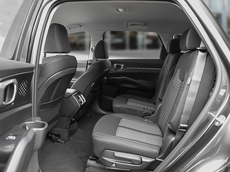 2026 Kia Sorento HEV LX AWD Kia Connect | Smart Cruise Control | Heated Seats | 6 Passenger Seating | Hill-Assist Control
