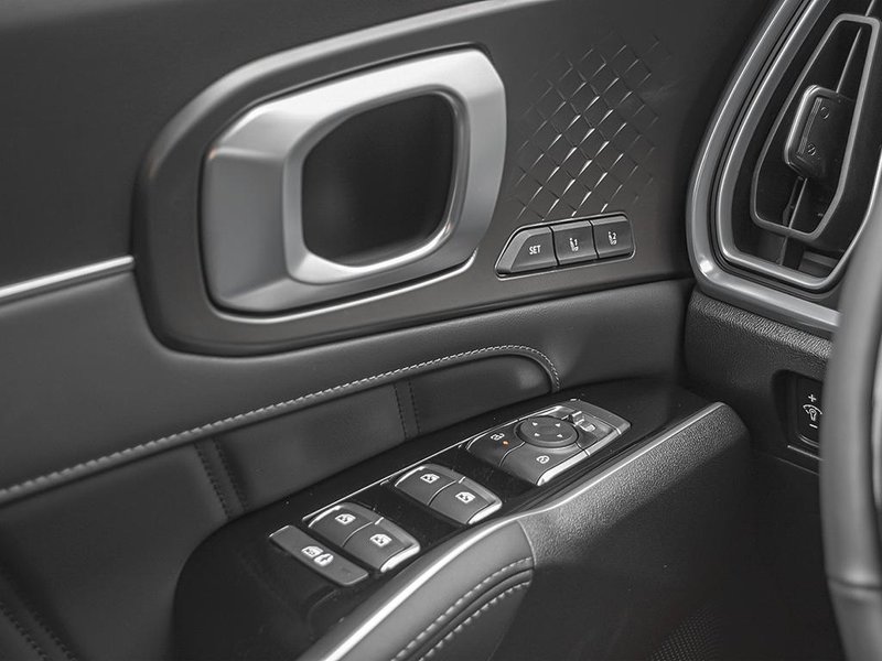2026 Kia Sorento HEV SX AWD