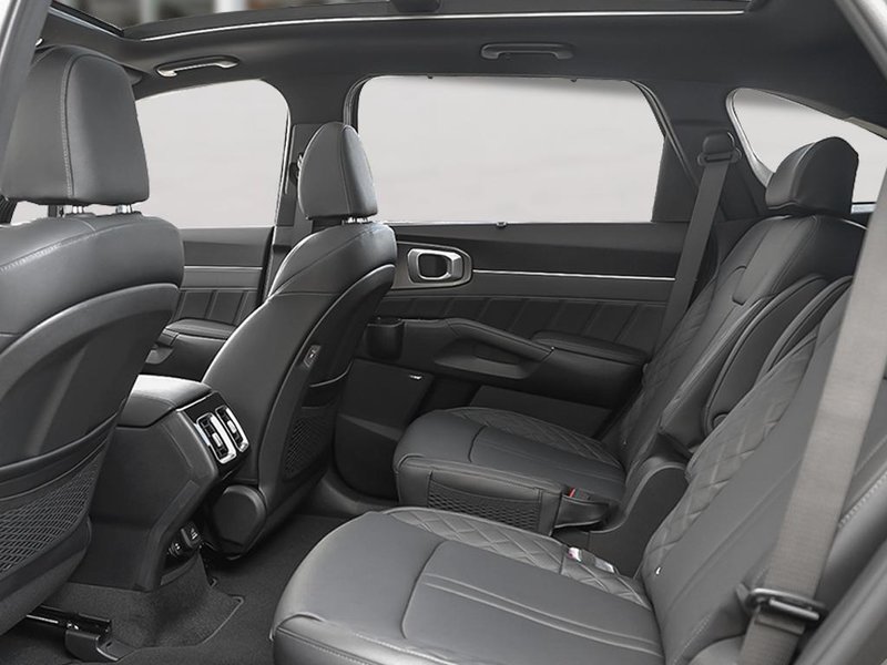 2026 Kia Sorento HEV SX AWD