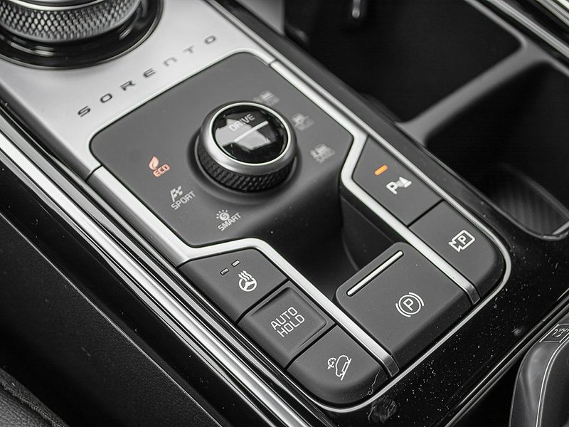 2026 Kia Sorento HEV SX AWD