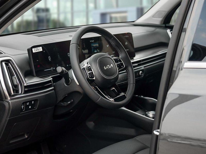 2025 Kia Sorento PHEV EX Heated Seats | Heated Steering Wheel | Lane Keep Assist | Adaptive Cruise Control | 6 Seater