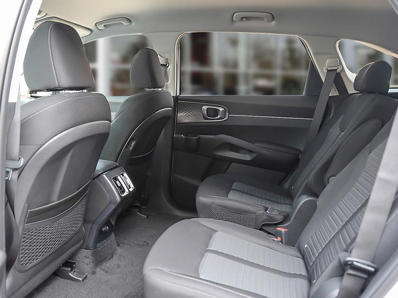 2026 Kia Sorento PHEV LX AWD Kia Connect | Park Sensors | Heated Seats | Dual-Climate Control | Backup Camera