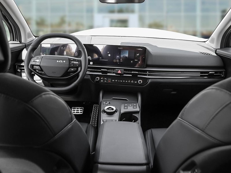 2026 Kia Sportage HEV EX Premium Heated & Cooled Seats | Heated Rear Seats | Heated Wheel | Power Liftgate | Panoramic Sunroof