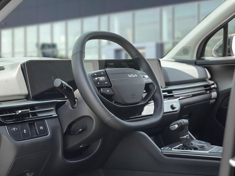 2026 Kia Sportage LX FWD Heated Seats | Push Start | Apple CarPlay | Android Auto | Kia Connect | Keyless Entry | Auto Off