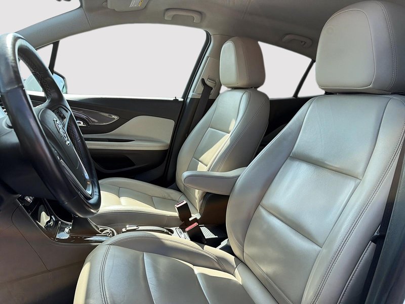 2018 Buick Encore Essence Heated seats + Back up Camera
