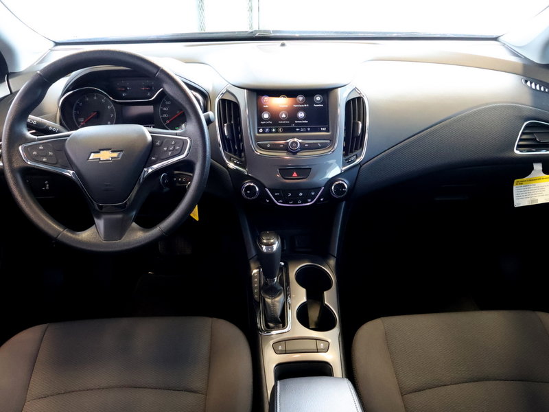 Chevrolet Cruze LT AUTOMATIQUE CLIMATISEUR 2019 | Bas KM |