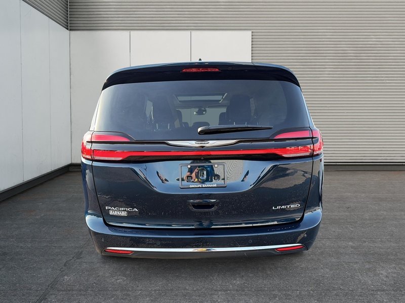 2024 Chrysler Pacifica Limited **PANORAMIQUE SUNROOF  + NAVIGATION***