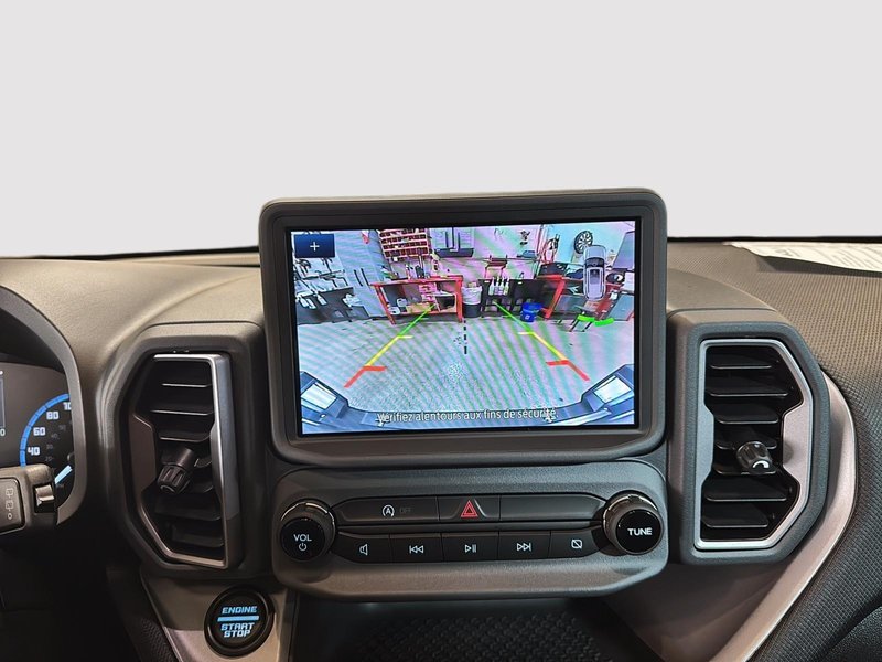 Ford Bronco Sport Big Bend 2024 4X4 + Toit + Navigation - Ensemble remorquage |