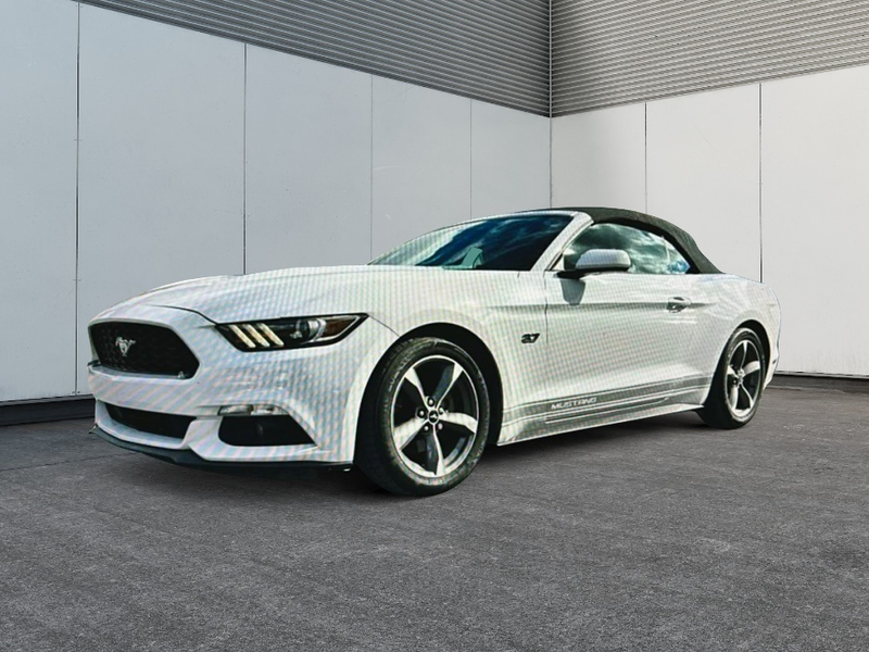 Ford Mustang convertible V6 DÉCAPOTABLE 2016 | BAS KM |