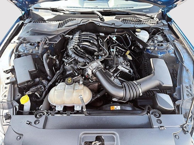 2017 Ford Mustang convertible V6 DÉCAPOTABLE | LOW KM |