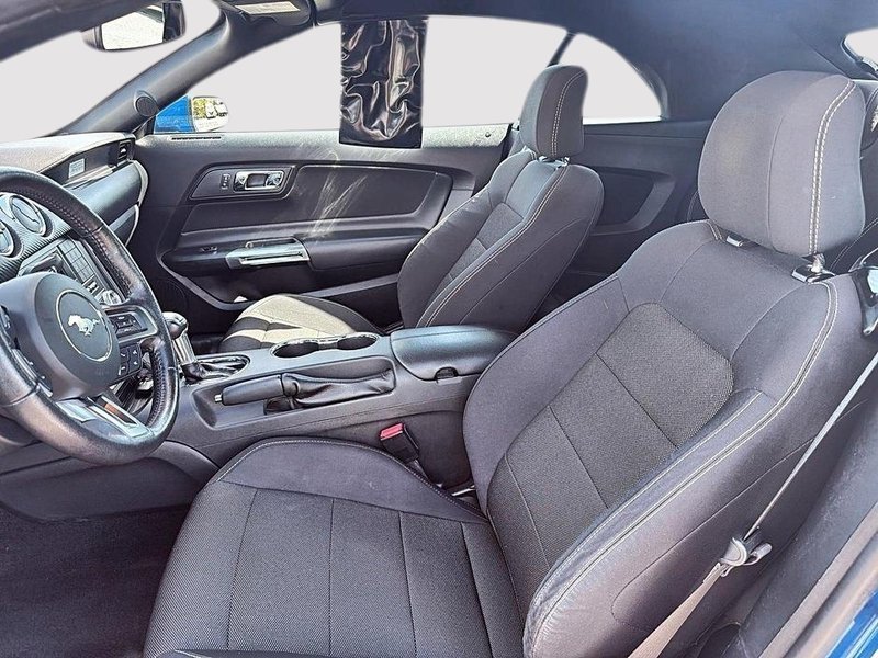 2017 Ford Mustang convertible V6 DÉCAPOTABLE | LOW KM |