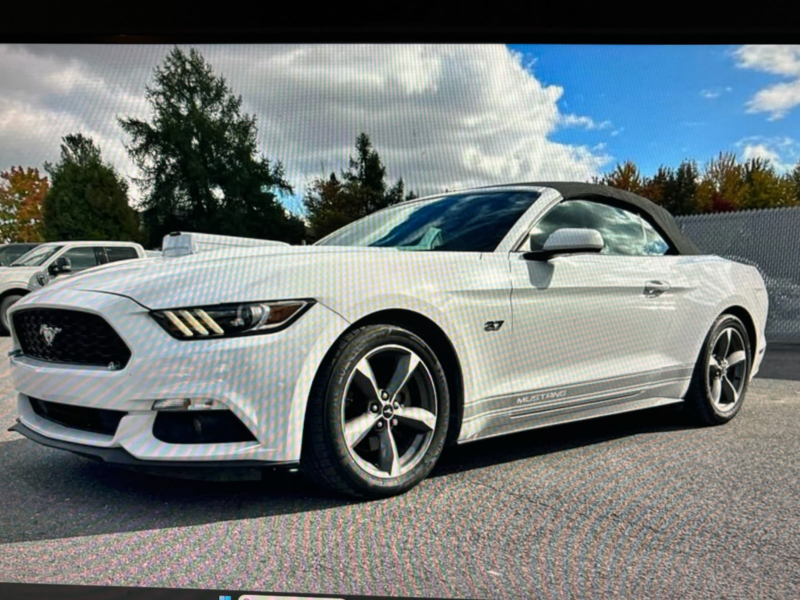 2016 Ford Mustang convertible V6 DÉCAPOTABLE | LOW KM |