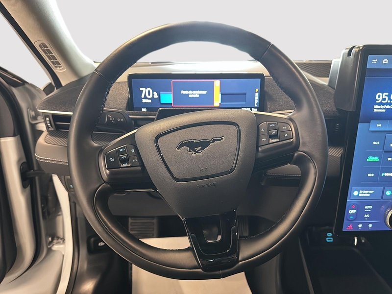 Ford Mustang Mach-E Premium 2023 AWD + CUIR + Toit Panoramique