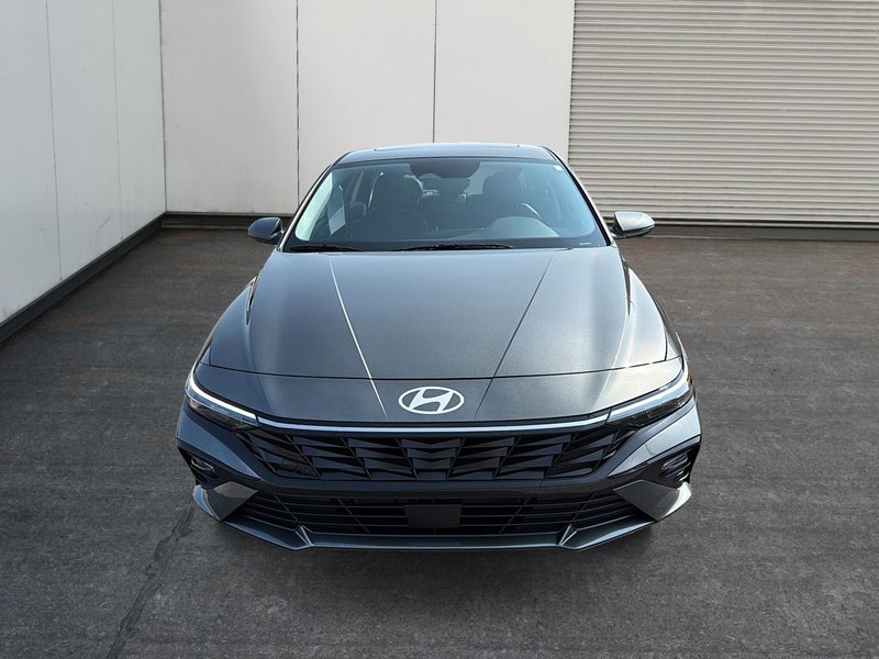 Hyundai Elantra Hybrid Luxury 2025 Toit ouvrant + Navi + cuir