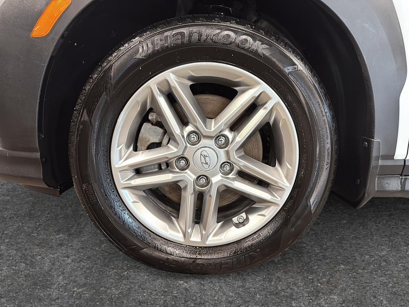 Hyundai Kona Essential 2023 Caméra de recul + sièges chauffants