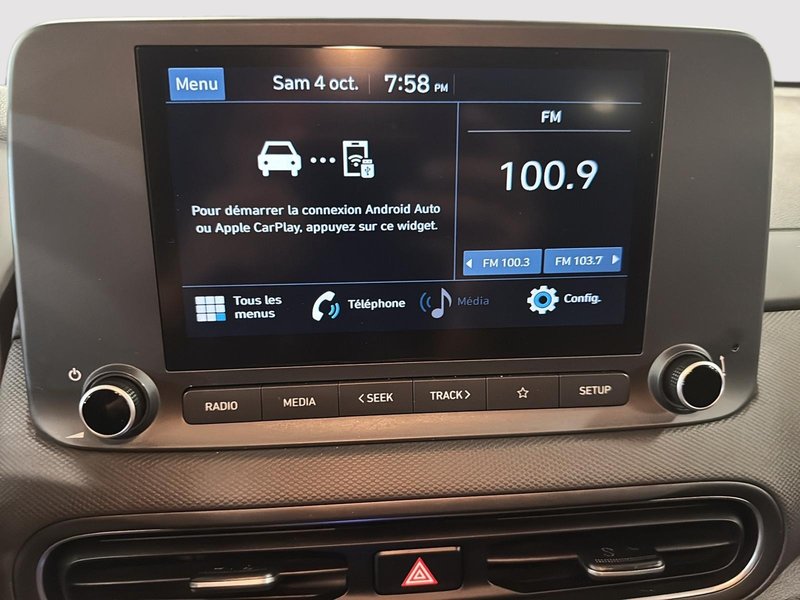 Hyundai Kona Essential 2023 Caméra de recul + sièges chauffants