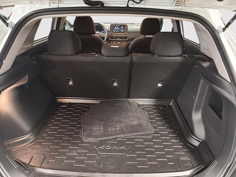 Hyundai Kona Essential 2023 Caméra de recul + sièges chauffants