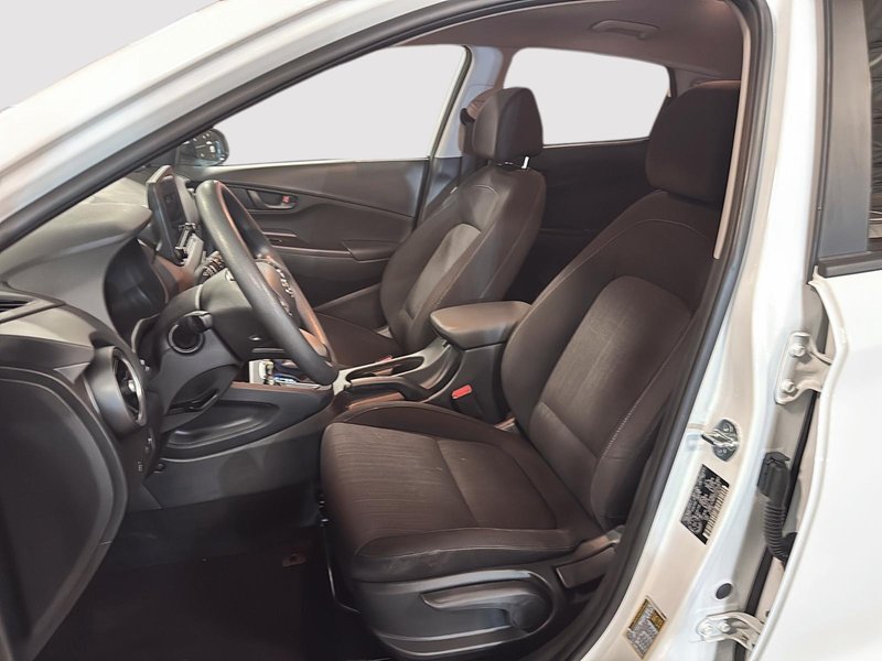 Hyundai Kona Essential 2023 Caméra de recul + sièges chauffants