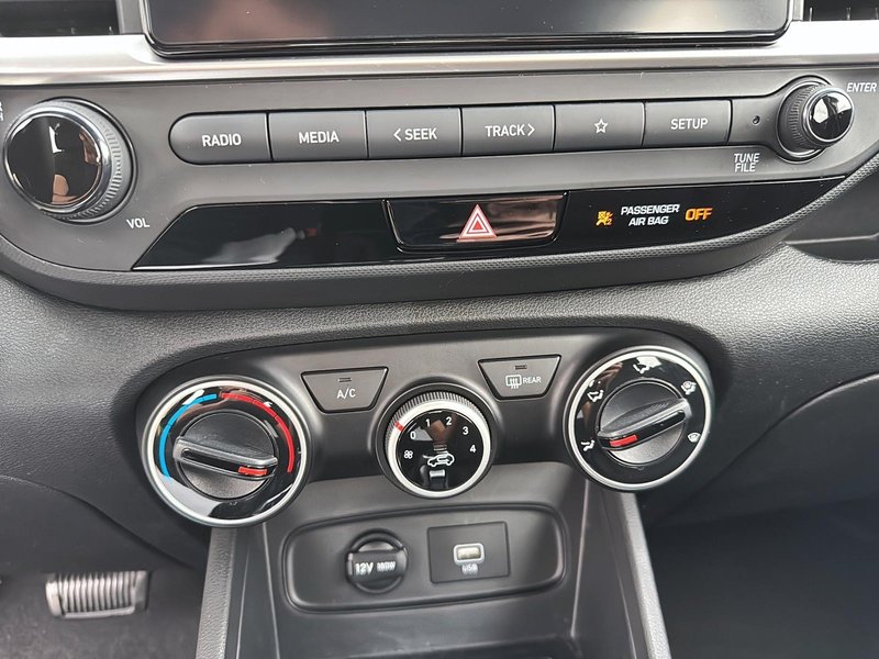 Hyundai Venue Essential 2021 Sièges chauffants + Caméra de recul