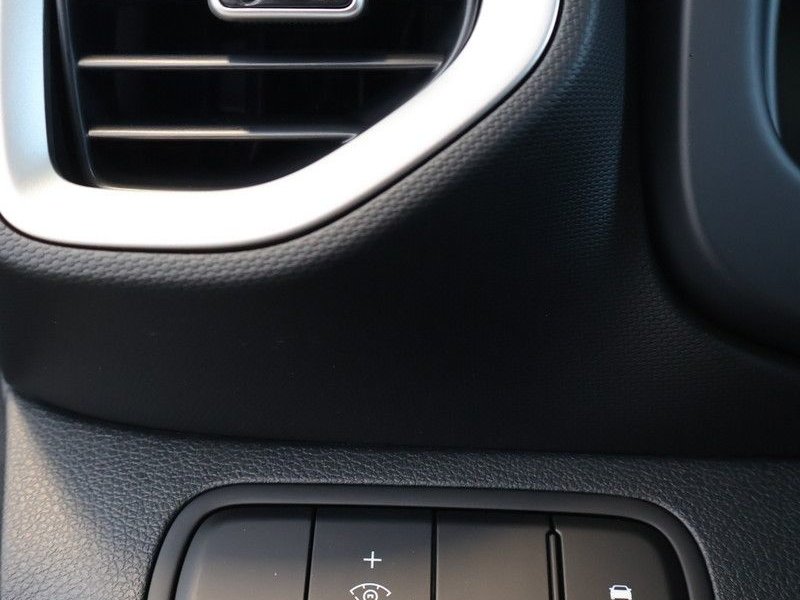 2023 Hyundai Venue ESSENTIEL | LIKE NEW ! |