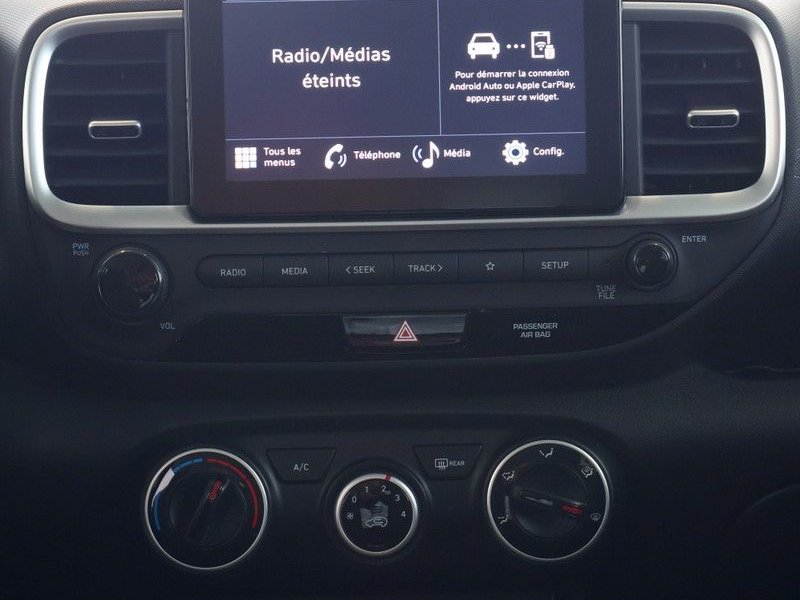 2023 Hyundai Venue ESSENTIEL | LIKE NEW ! |