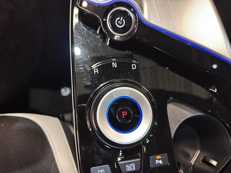 2024 Kia EV6 Land w-GT-Line Pkg 2 AWD + PANO ROOF + HARMAN % KARDON