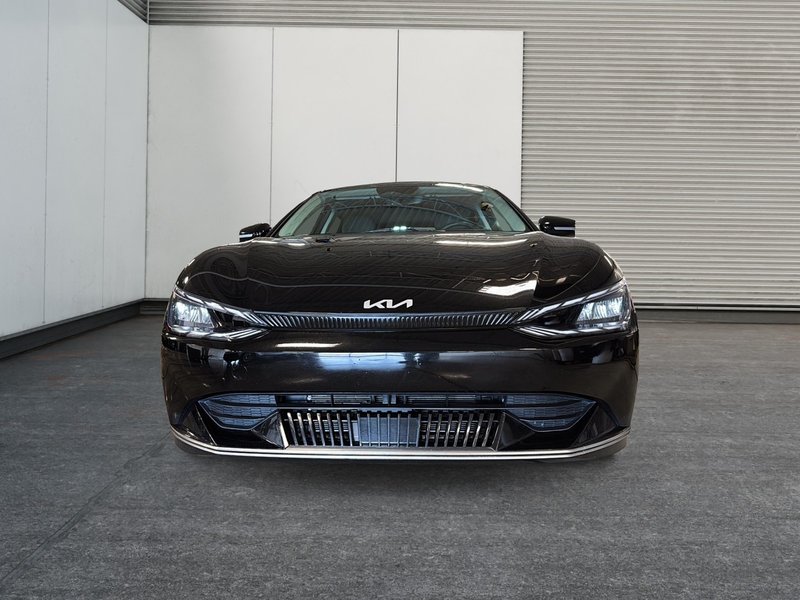 2024 Kia EV6 LAND AWD AWD LONG RANGE + Carplay + Back up camera