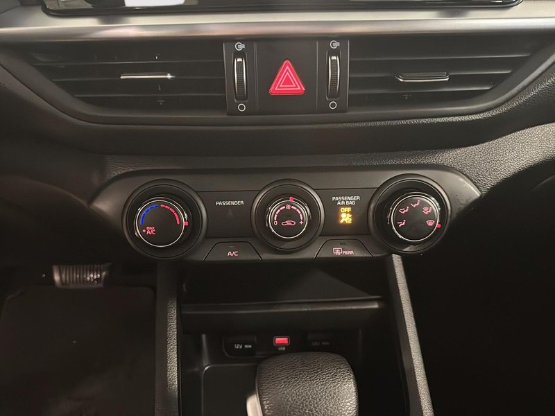 Kia Forte LX 2024 CARPLAY + CAMÉRA DE RECUL + SIÈGES CHAUFFANTS