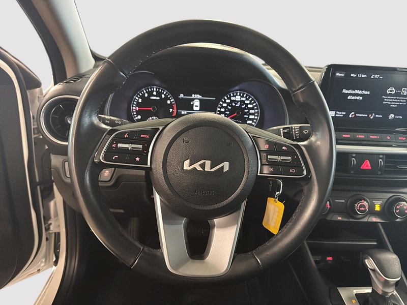 Kia Forte LX 2024 CARPLAY + CAMÉRA DE RECUL + SIÈGES CHAUFFANTS
