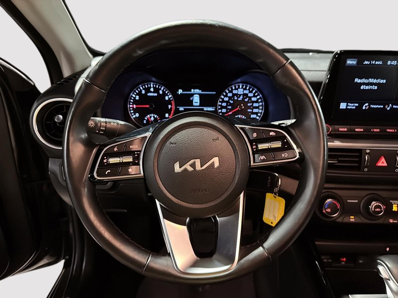 Kia Forte5 EX 2022 Volant chauffant - Sièges chauffants - Apple Car Play