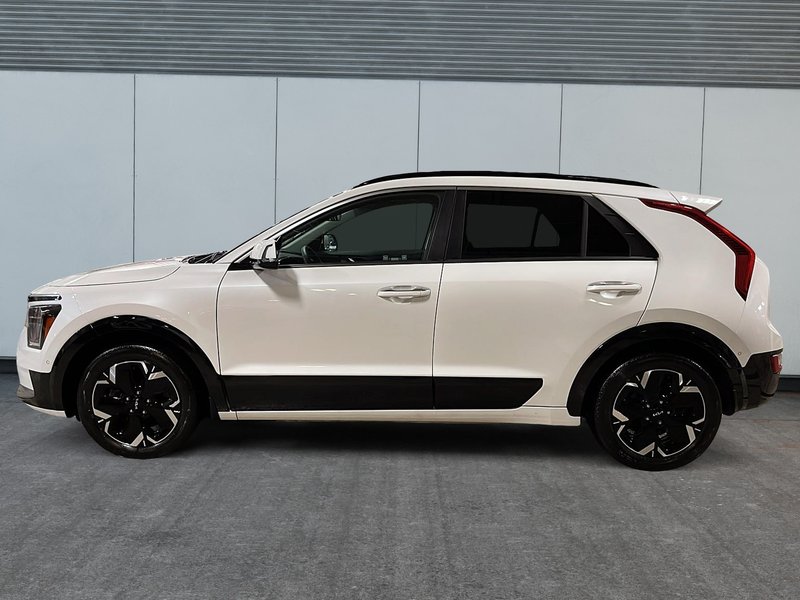 Kia Niro EV Limited 2023 100% Électrique + Nav + toit ouvrant