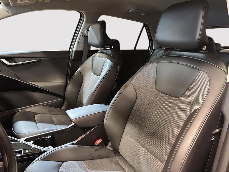 Kia Niro EV Wind+ 2025 jusqu'à 405km + Navigation