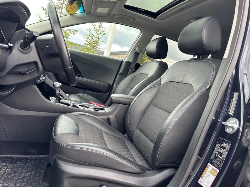 Kia Niro Plug-In Hybrid EX Plug-In Hybrid Branchable 2022 | Toit-Ouvrant - Bas KM|