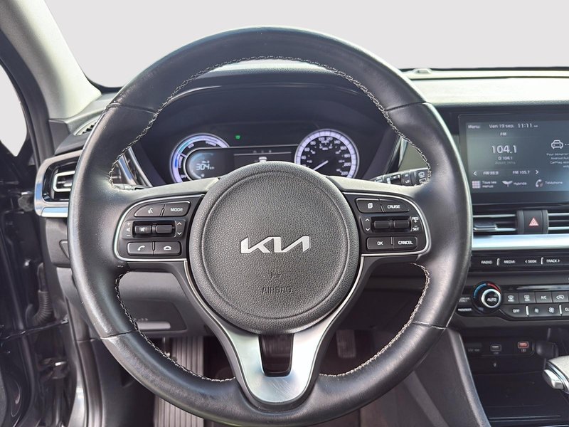 2022 Kia NIRO SX Touring Ventilated seats - Sunroof - Navigation