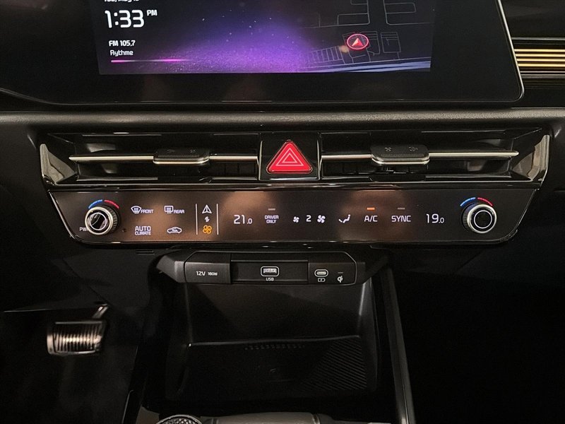 2023 Kia Niro EX PREMIUM HYBRID Carplay  + Heated seats
