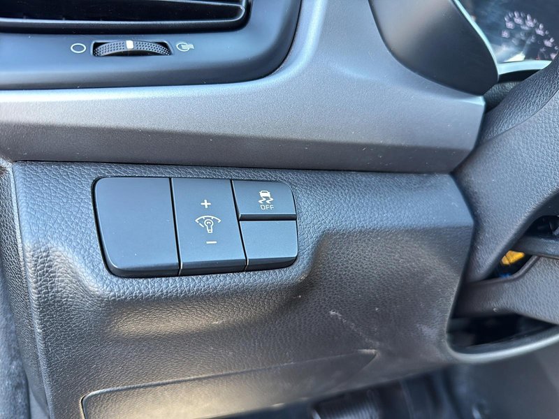 2021 Kia Rio 5-door LX+ Heated seats - Apple Car Play