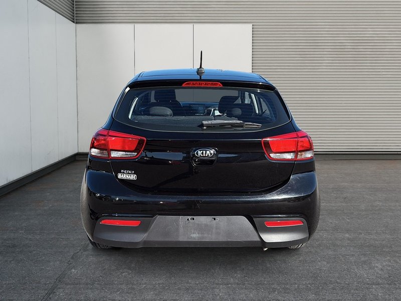 2021 Kia Rio 5-door LX+ Heated seats - Apple Car Play