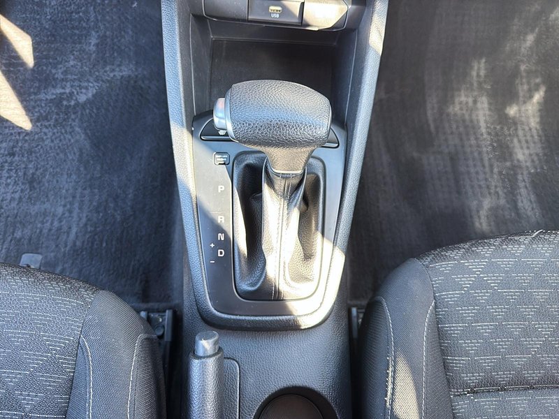 2021 Kia Rio 5-door LX+ Heated seats - Apple Car Play