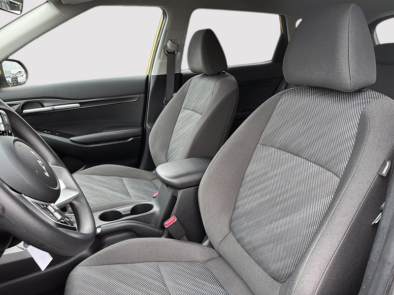 2022 Kia Seltos LX Carplay + Back up cam