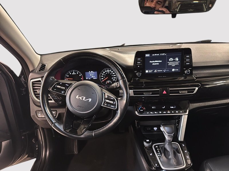 2022 Kia Seltos EX AWD + Leather + Heated seats + Back up camera