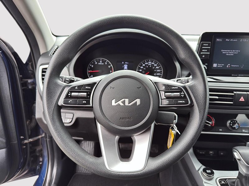 Kia Seltos LX 2023 Sièges chauffants - Détecteur d'angles morts - Apple Car Play