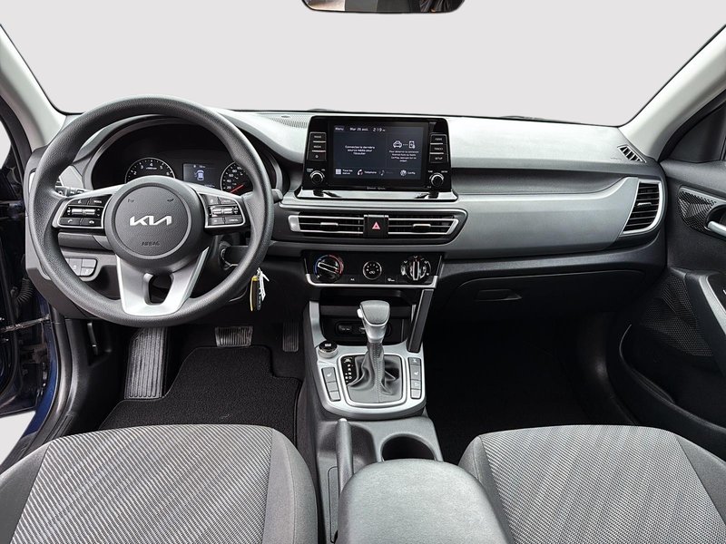 Kia Seltos LX 2023 Sièges chauffants - Détecteur d'angles morts - Apple Car Play