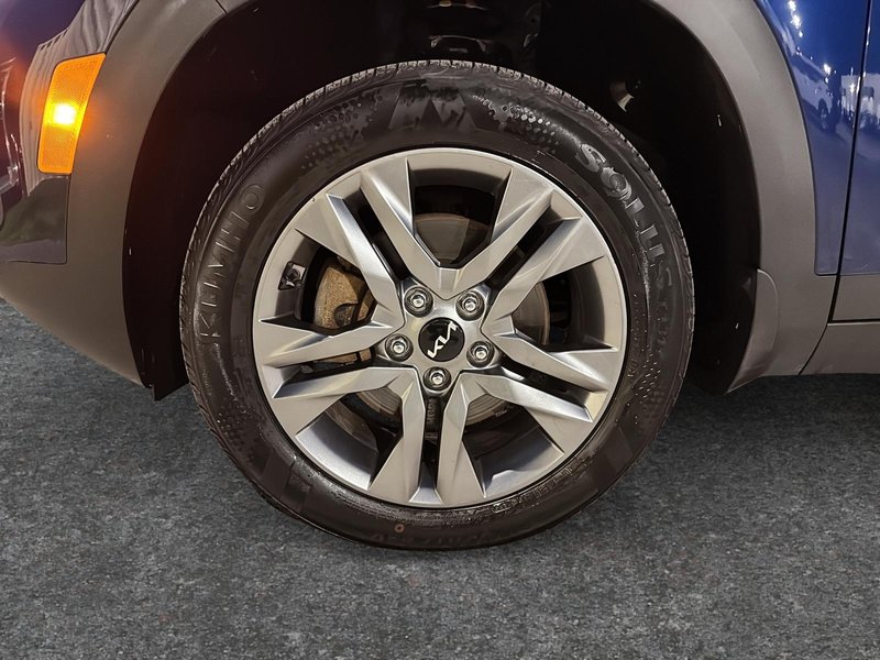 Kia Seltos LX 2023 Sièges chauffants - Détecteur d'angles morts - Apple Car Play