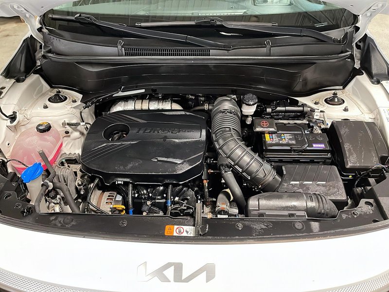 Kia Seltos SX Turbo 2023 AWD + CUIR + TOIT + NAV