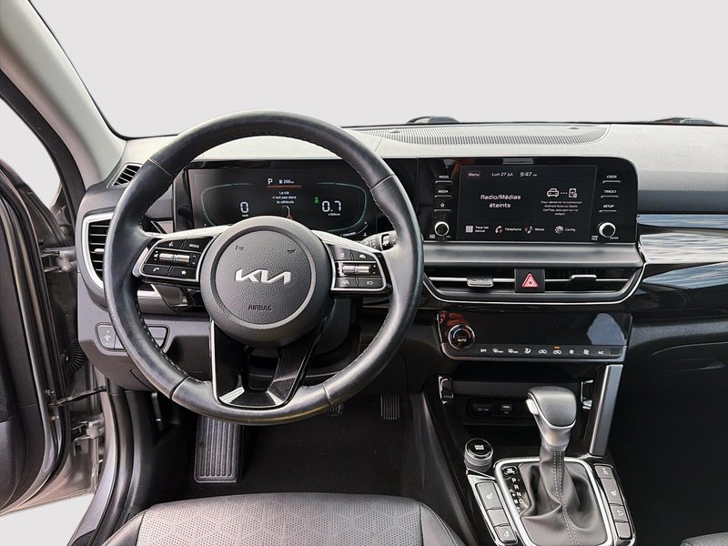 2024 Kia Seltos EX AWD + Sunroof + Leather + Backup camera