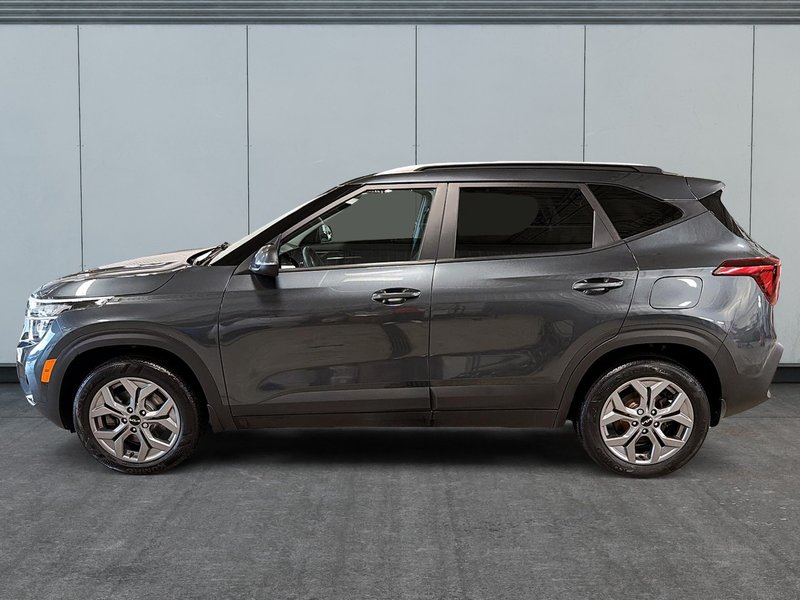 2024 Kia Seltos LX AWD + CARPLAY + BACK UP CAMERA