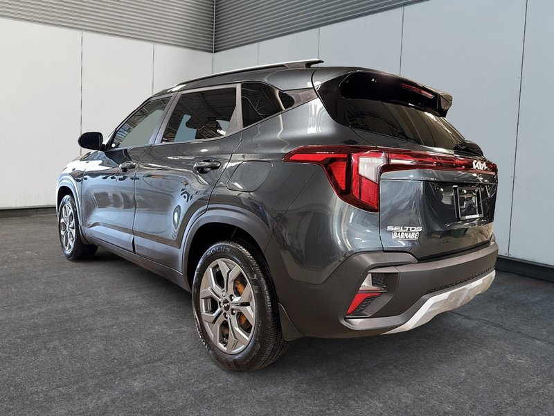 2024 Kia Seltos LX AWD + CARPLAY + BACK UP CAMERA