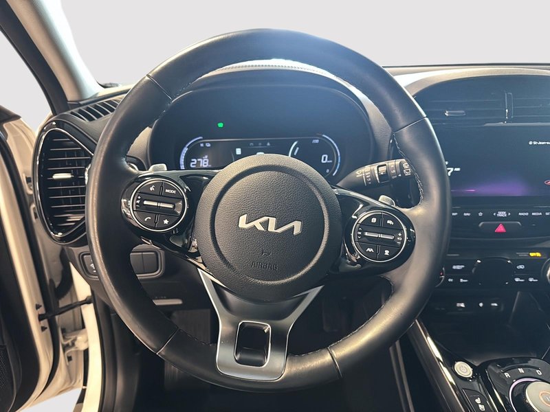 2023 Kia SOUL EV LIMITED Up to 385km of range + Navigation + Sunroof
