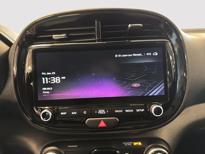 2023 Kia SOUL EV LIMITED Up to 385km of range + Navigation + Sunroof